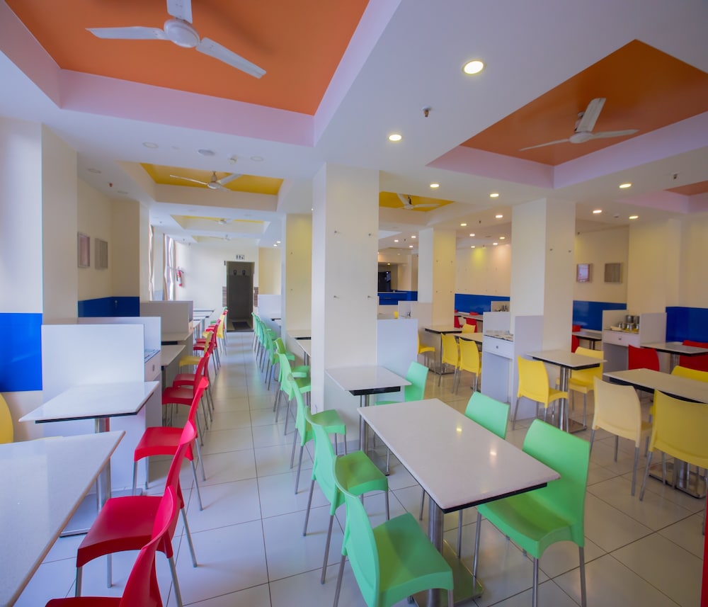 Hotel Ganpat Grand, Palani