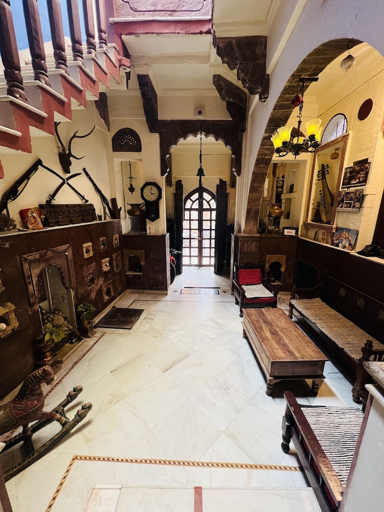 Juna Mahal Boutique Home Stay