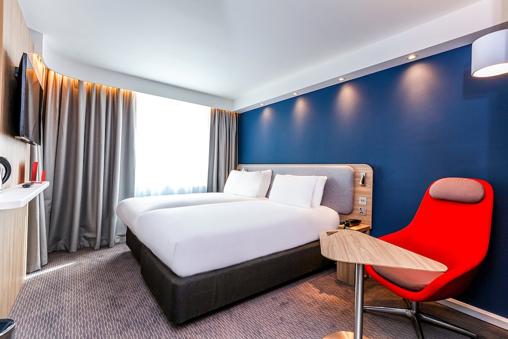 Holiday Inn Express Exeter - City Centre by IHG