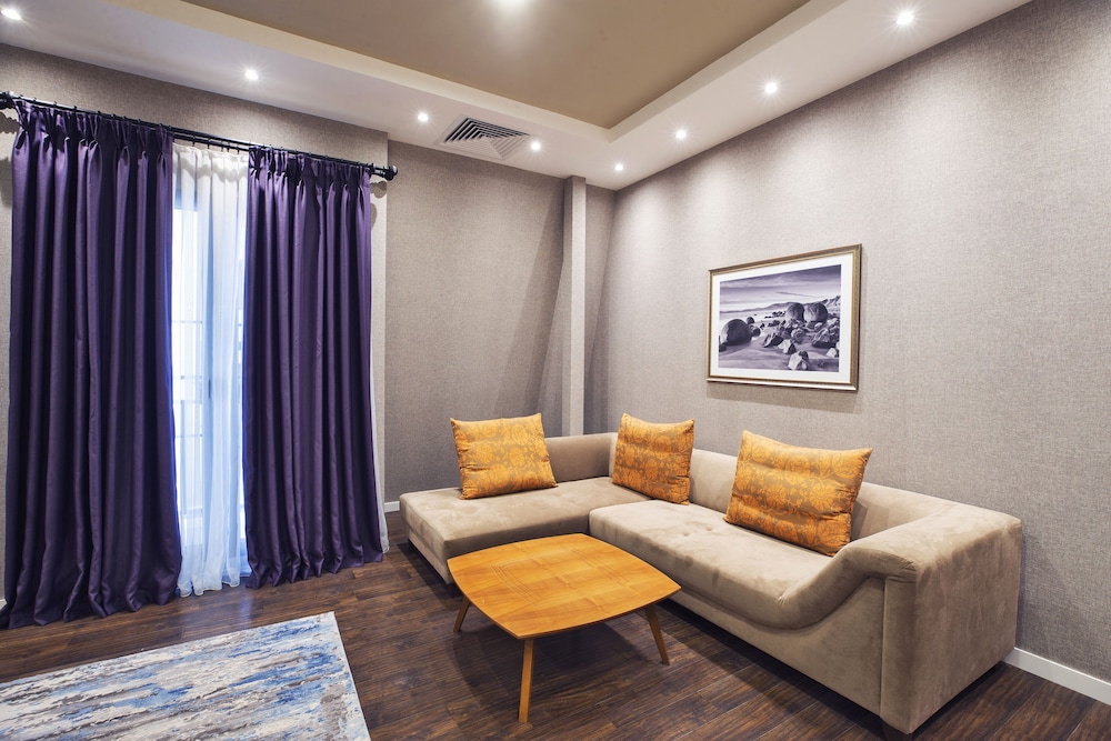 Port Rivoli Baku Hotel