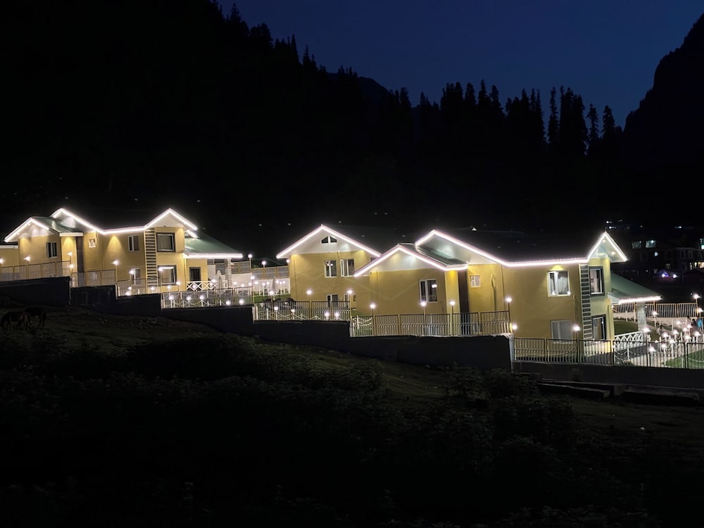ARCO Hotels And Resorts Sonmarg