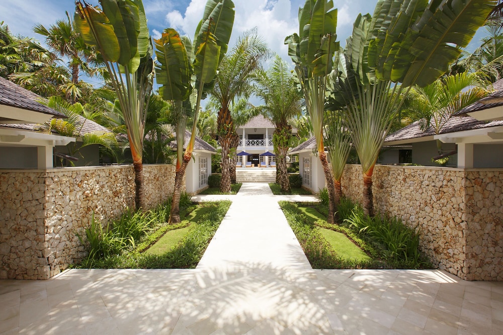 The Ungasan Clifftop Resort
