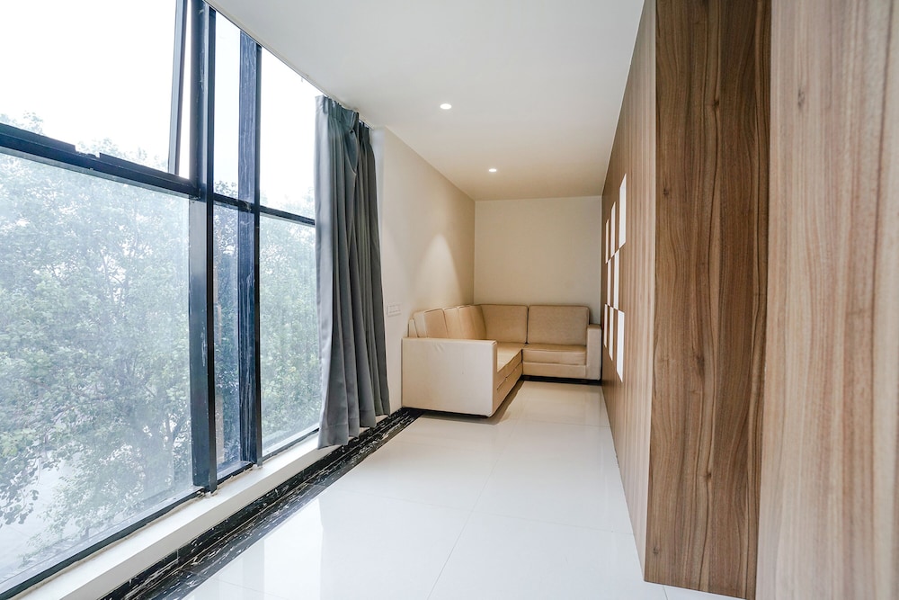 FabHotel The Nashik Inn