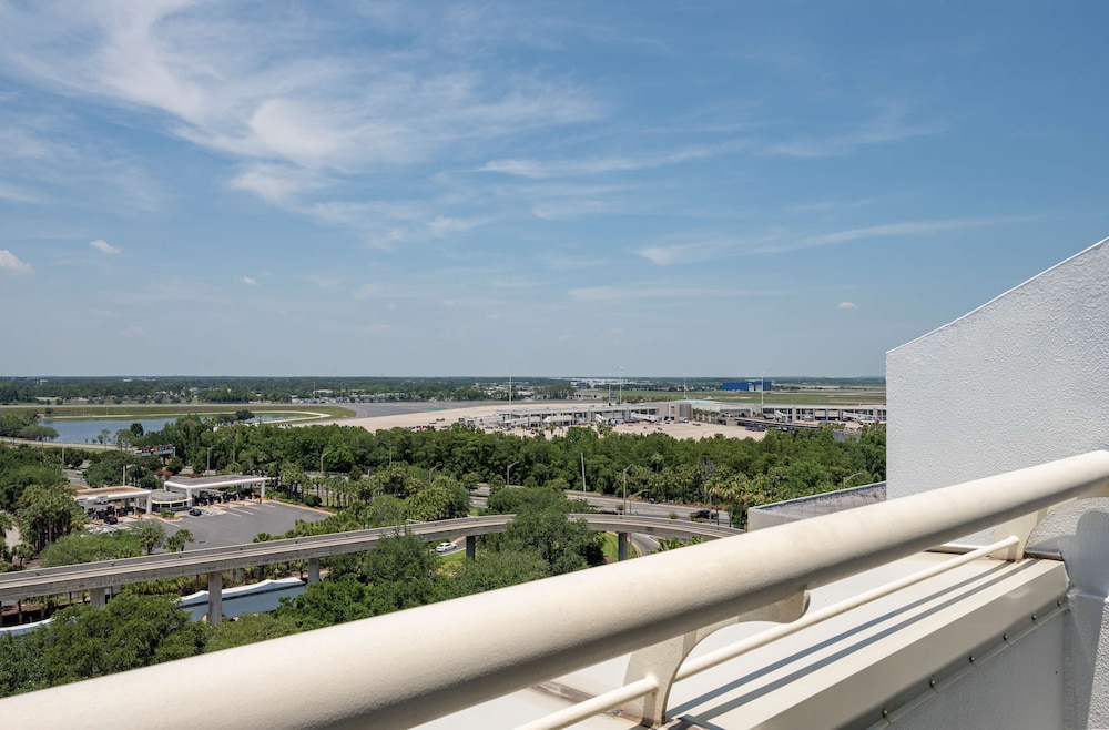 Hyatt Regency Orlando International Airport