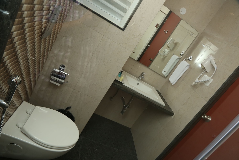 I V Sanctum Hotel