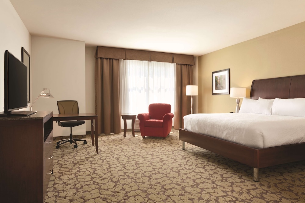Hilton Garden Inn Boston Logan Airport