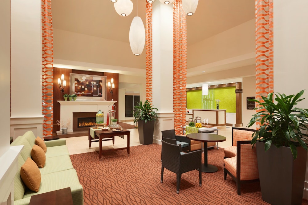 Hilton Garden Inn Boston Logan Airport