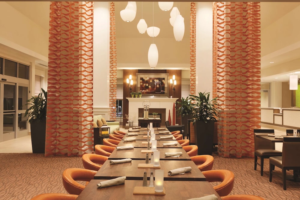 Hilton Garden Inn Boston Logan Airport