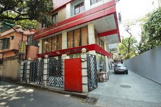 FabHotel Arya International Elgin Road