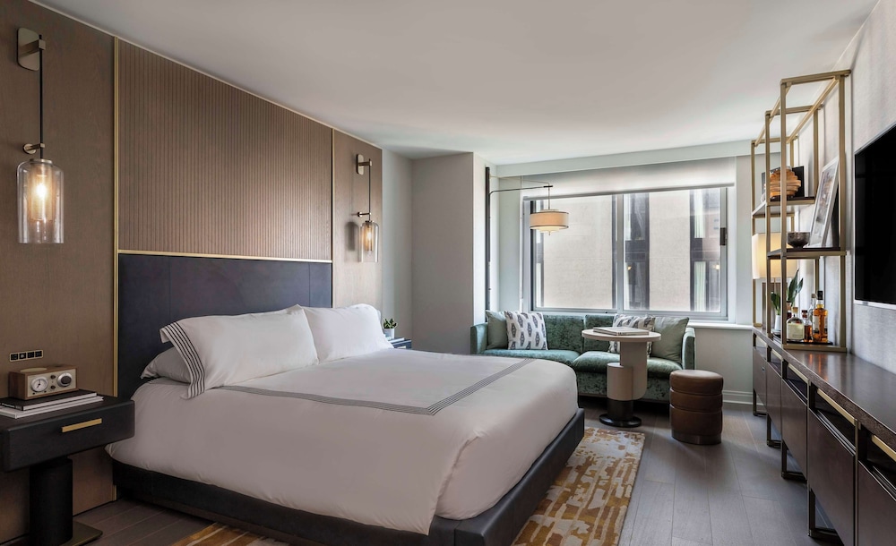 Thompson Central Park New York, by Hyatt