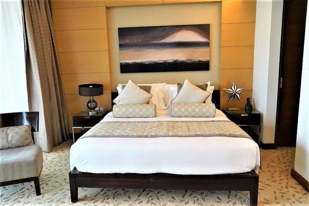 SuperHost Downtown Premium Studio With Burj Khalifa View I Address Dubai Mall