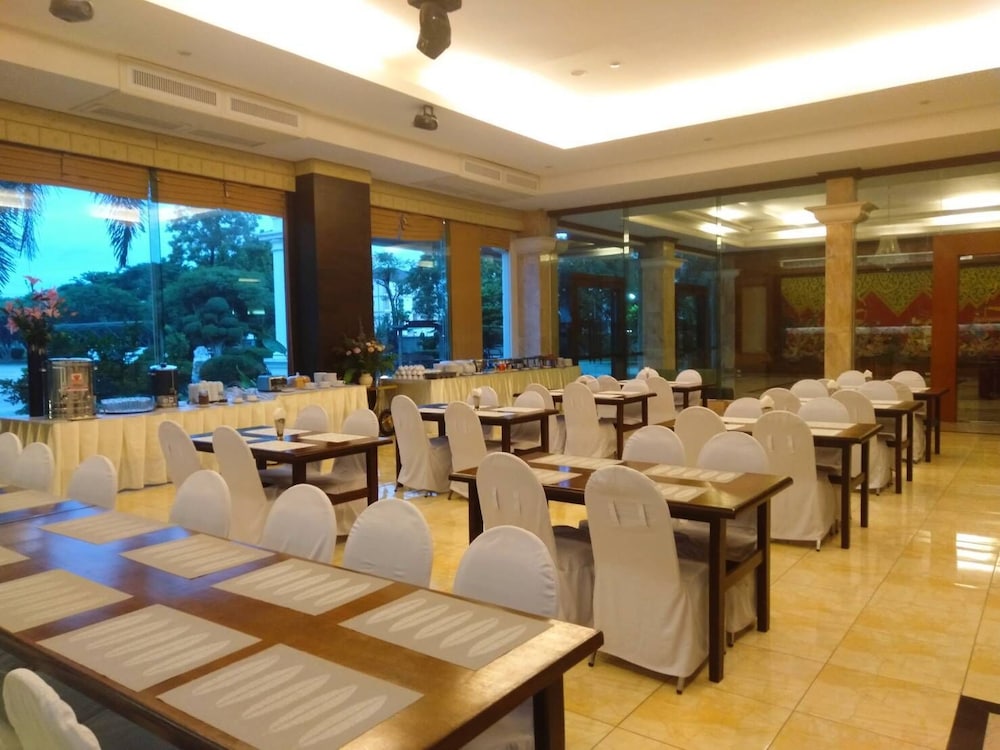 Kresident Hotel