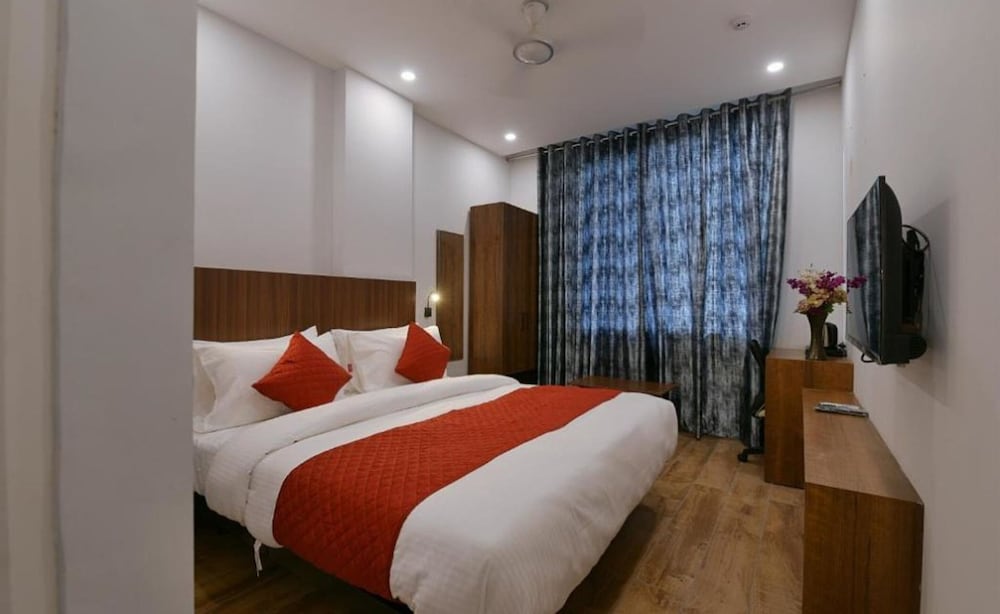 Hotel The Emporio A Corporate Suites
