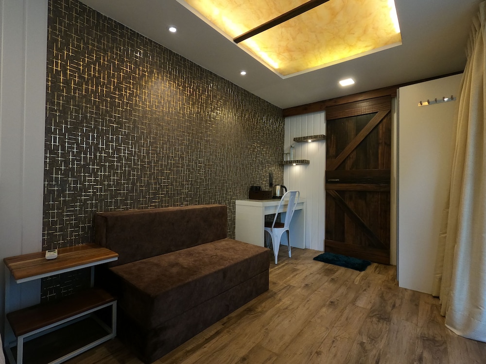 Out of Box Living