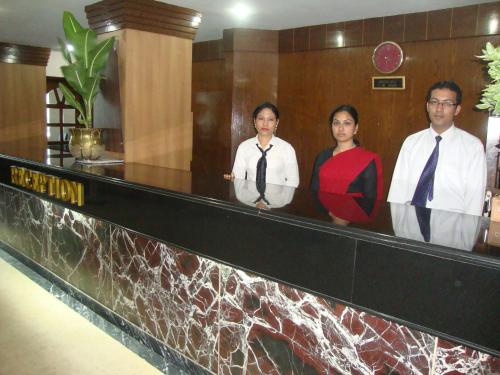  Hotel Ambarish Grand Residency