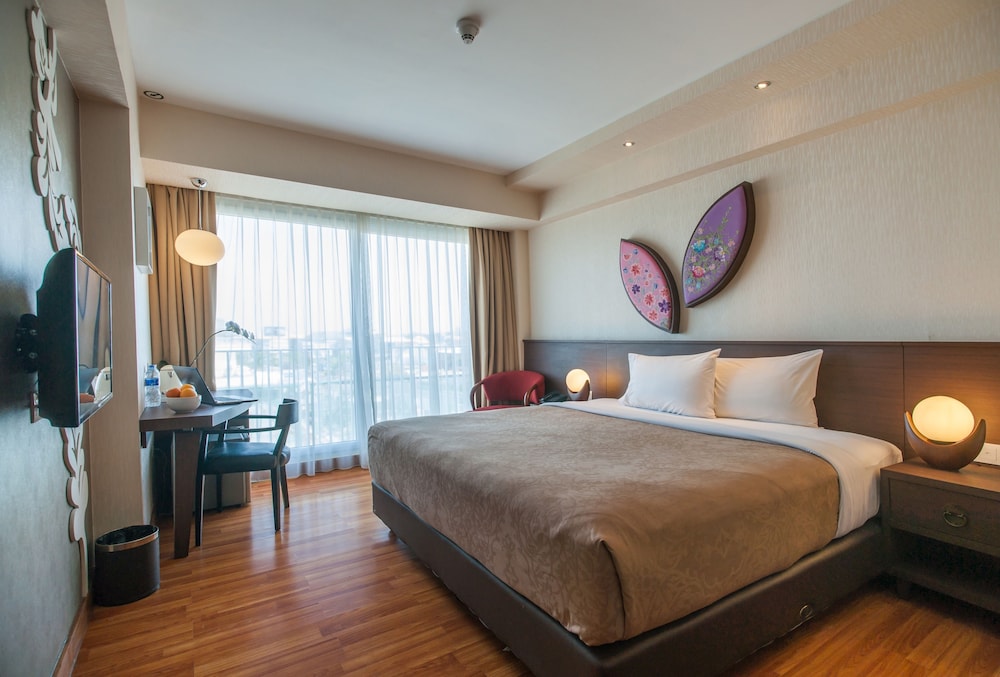 The Atanaya Hotel