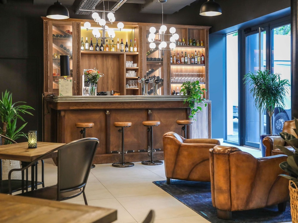 ibis Styles Puteaux Paris La Defense