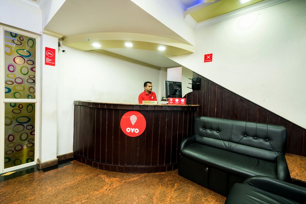 Sandal Breeze hotel Marayoor