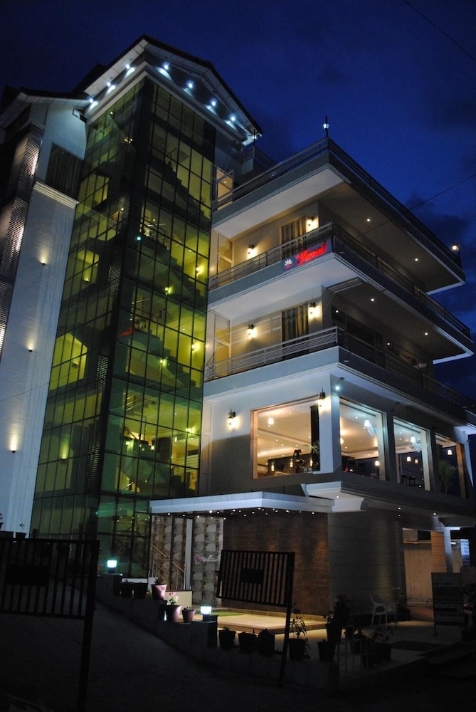 Kamal Residency