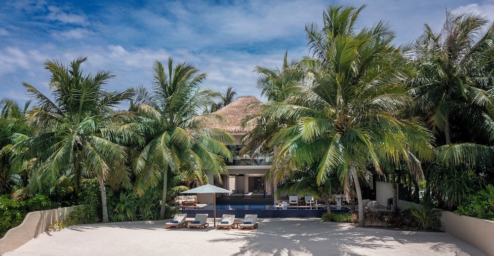 Huvafen Fushi Maldives