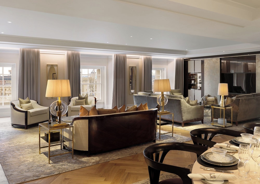 Four Seasons Hotel London at Tower Bridge