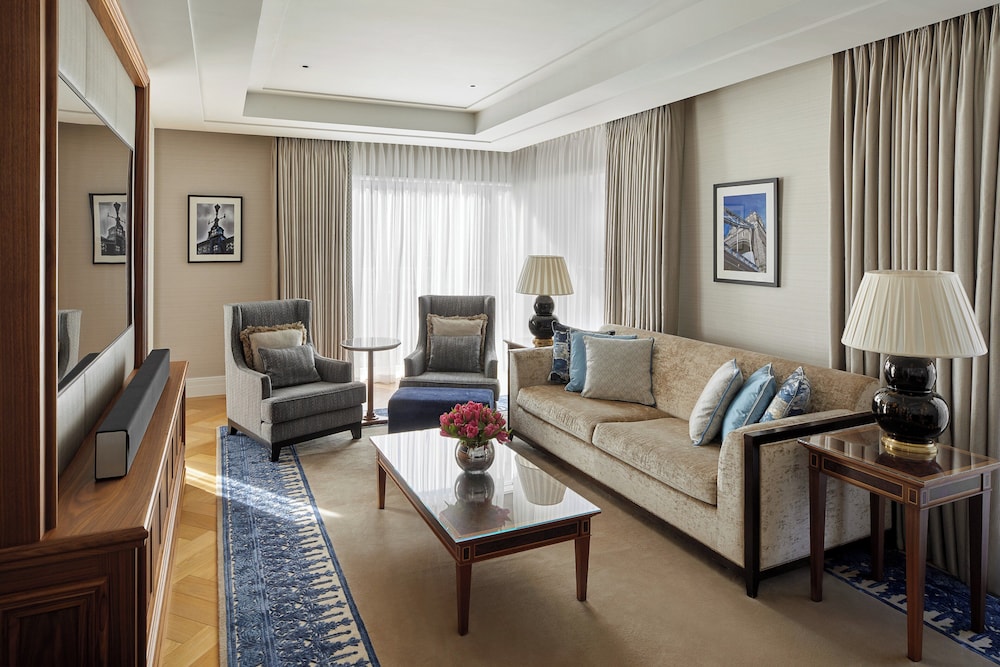 Four Seasons Hotel London at Tower Bridge
