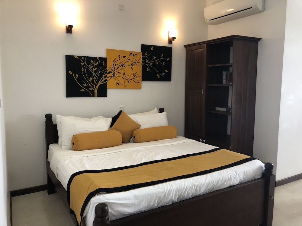 Surf Station Hotel