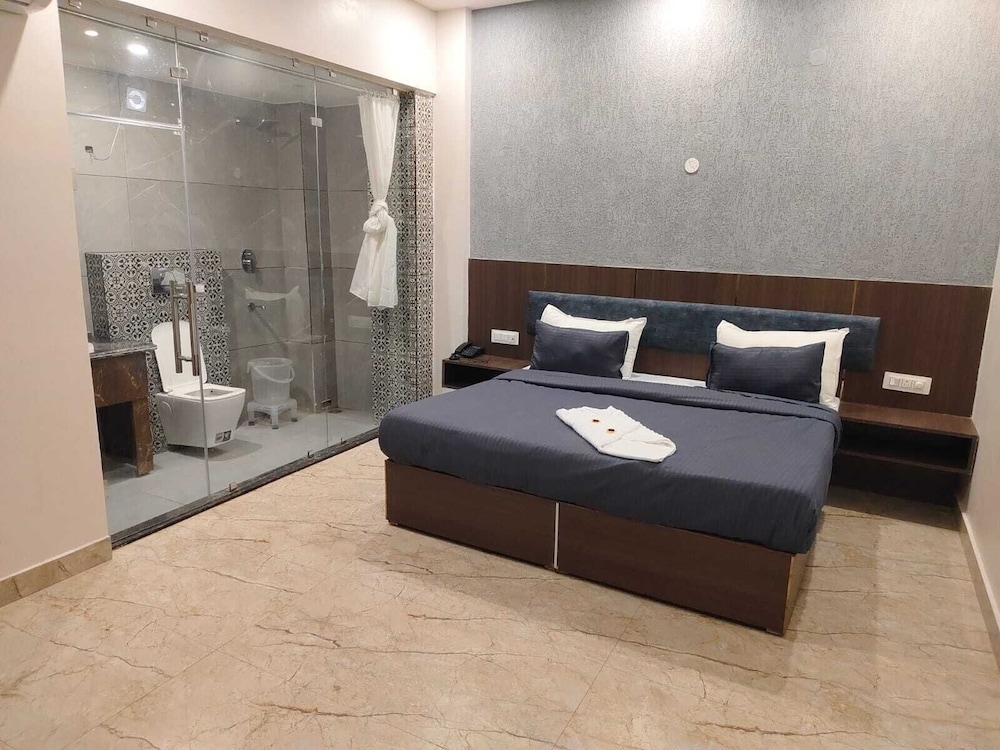 Hotel Joy By T and M hotels