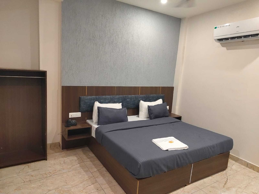 Hotel Joy By T and M hotels
