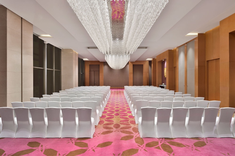Courtyard by Marriott Navi Mumbai