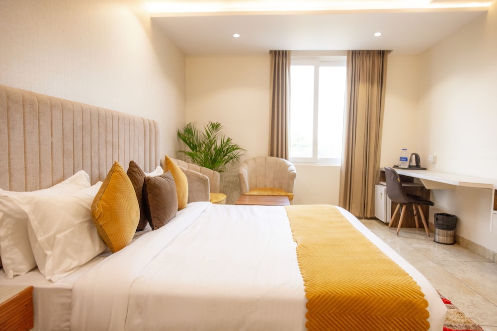 The Eminence Hotel @ 1 min drive from Max Hospital, Mohali