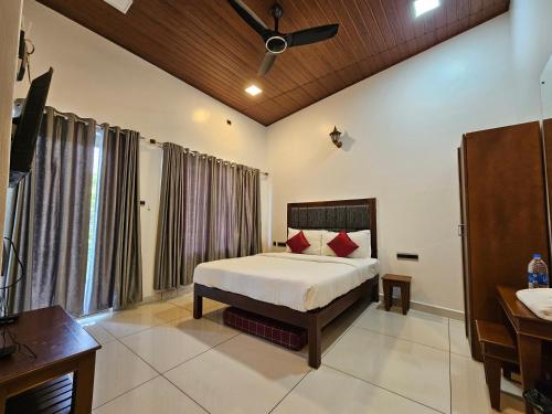 MistyBush Cottages and Resorts