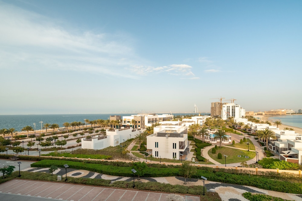Simply Comfort Private Sarai Apartments