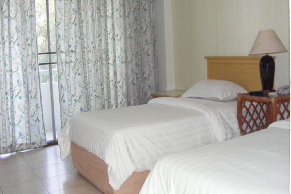 Garden Paradise Hotel & Serviced Apartment