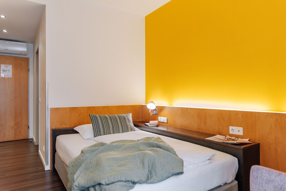 HEINhotel vienna airport