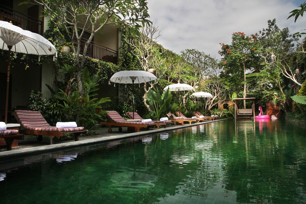 Sapodilla Ubud Hotel