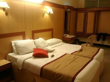 Dhanunjaya's Luxury Hotel
