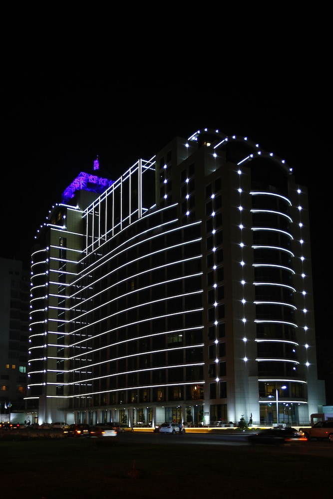 Qafqaz Baku City Hotel & Residences