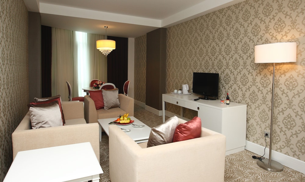 Qafqaz Baku City Hotel & Residences