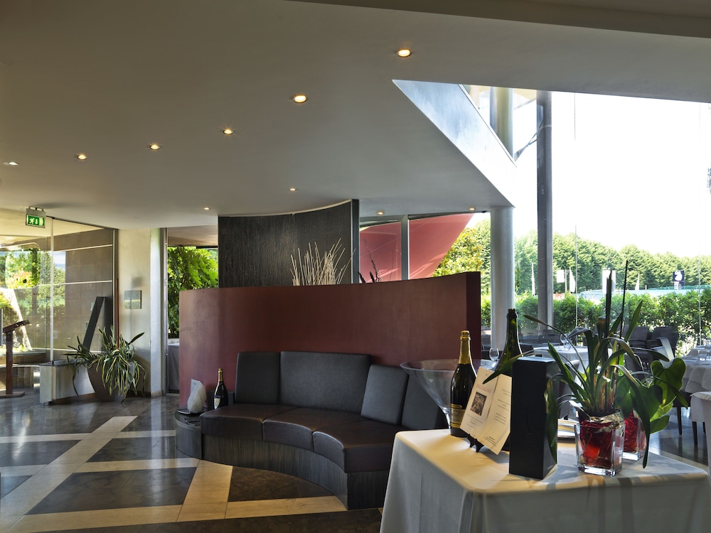 Axolute Comfort Hotel