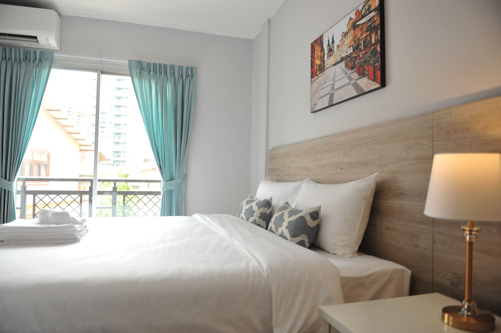 Drop Inn Bangkok