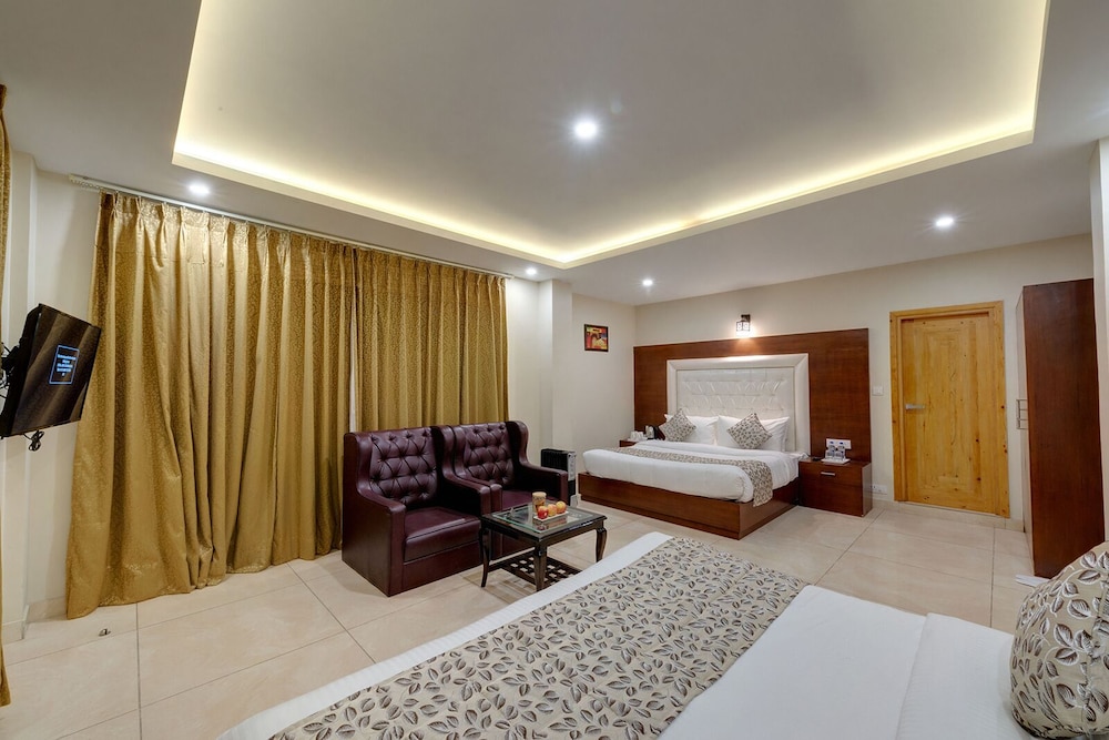 Regenta Place Green Leaf Manali- A Centrally Heated Resort