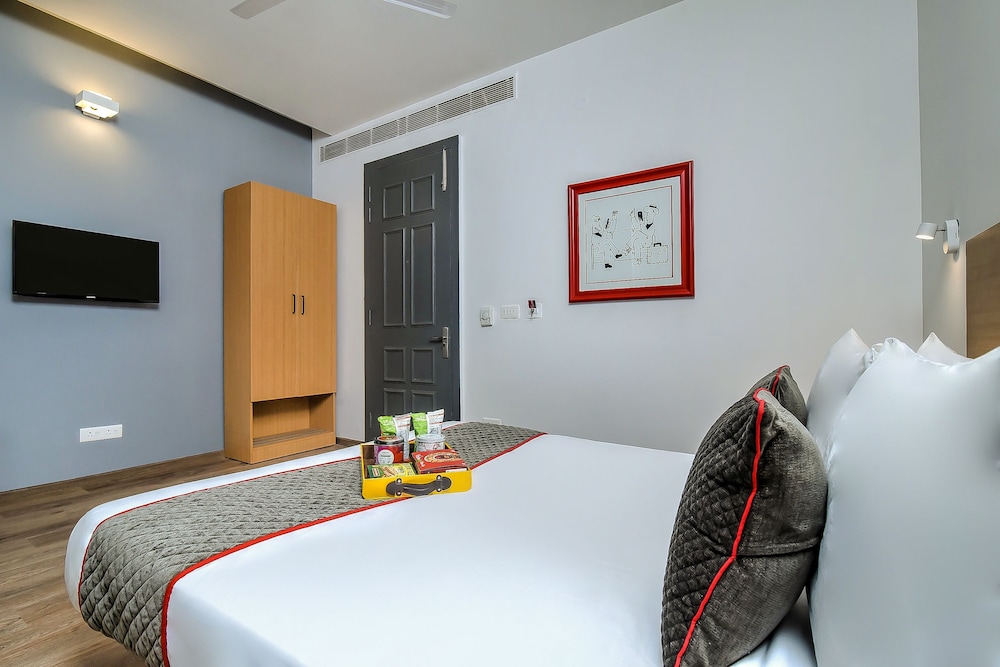OYO Townhouse 039 Paschim Vihar