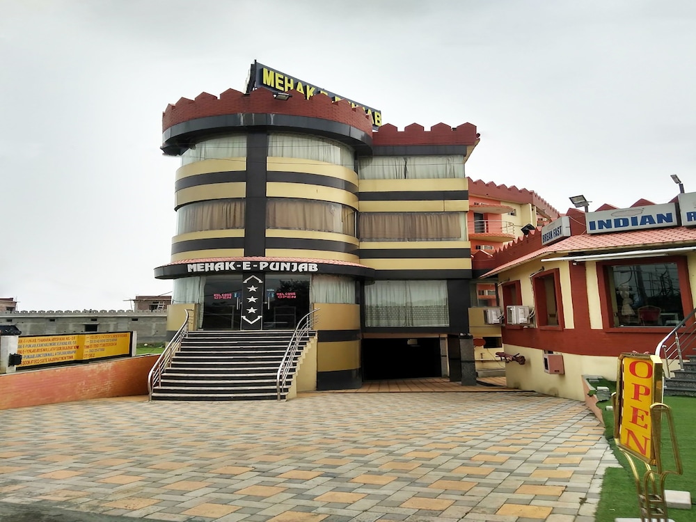 STAYMAKER Mehak E Punjab Retreat