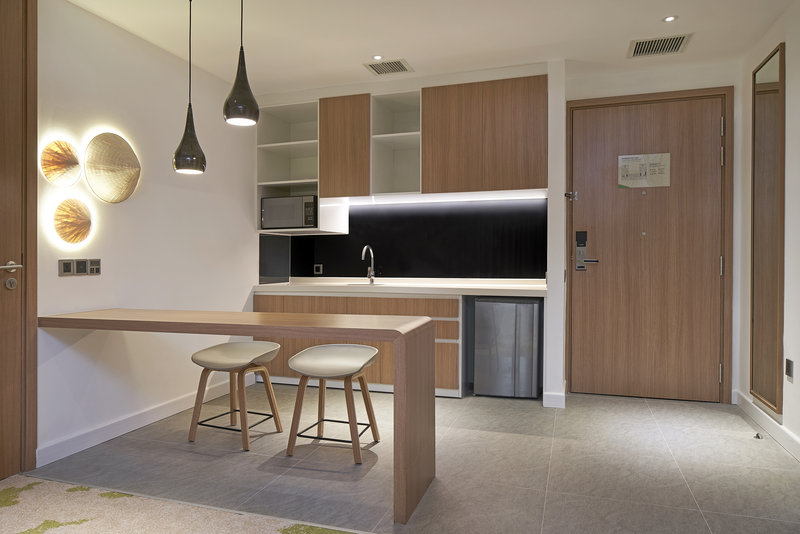 Holiday Inn & Suites Saigon Airport by IHG