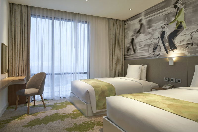 Holiday Inn & Suites Saigon Airport by IHG