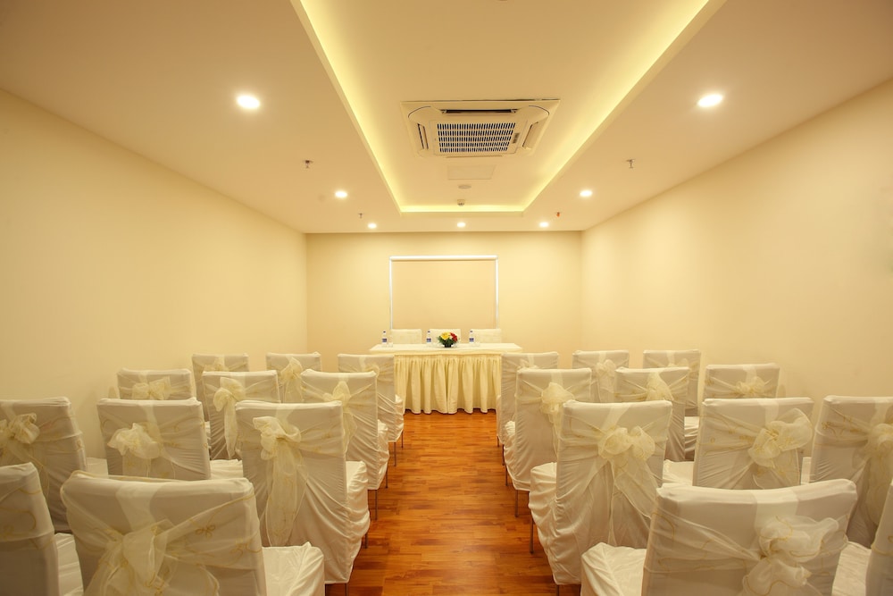 Starlit Suites Kochi