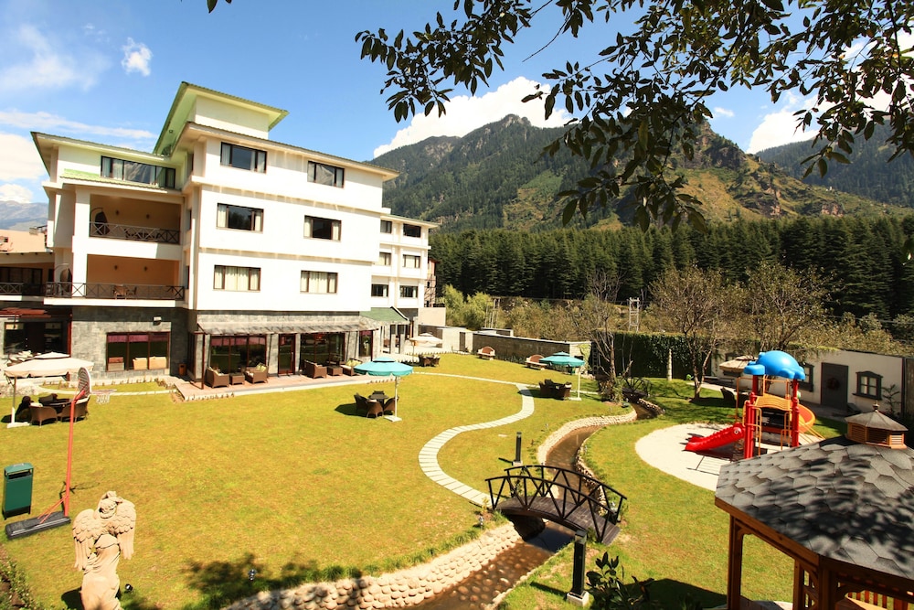 Rock Manali By Vivaan (River Side Resort)
