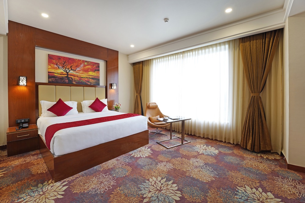 Kingston Hotel