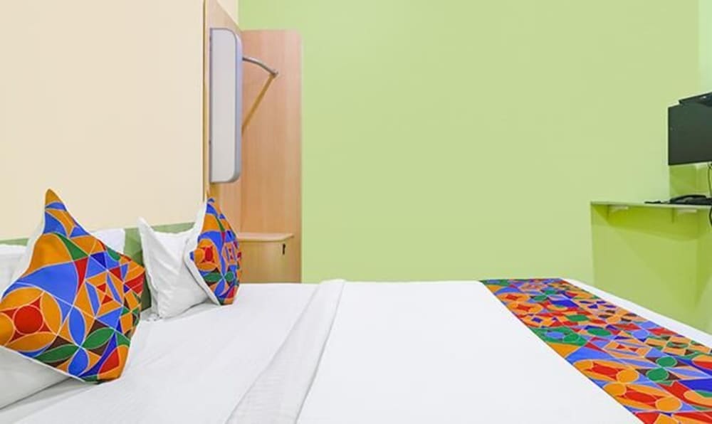 Fabexpress Airport Stay Inn